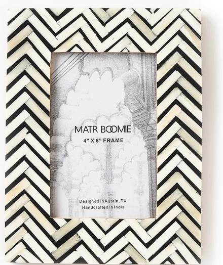 Naysha Black & White Picture Frame - 4 X 6 Chevron