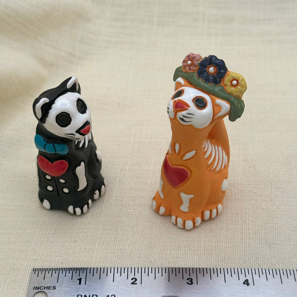 Ceramic Skelly  Cat Couple, Peru