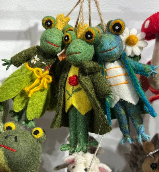 Ornament - Dapper Frog