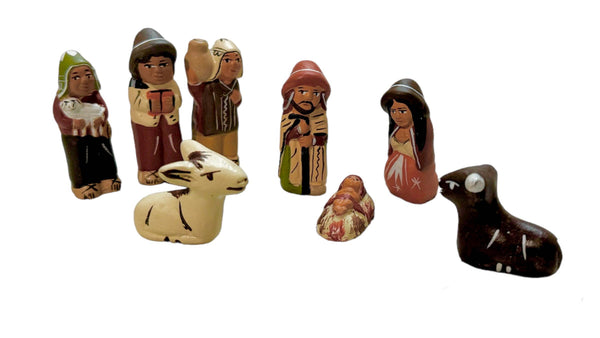 8 Piece Quinua Ceramic Nativity Set, Medium