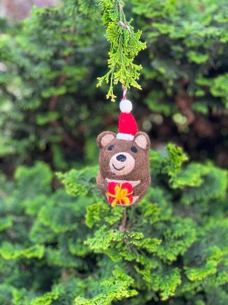 Handfelted Ornament Tuft Bear