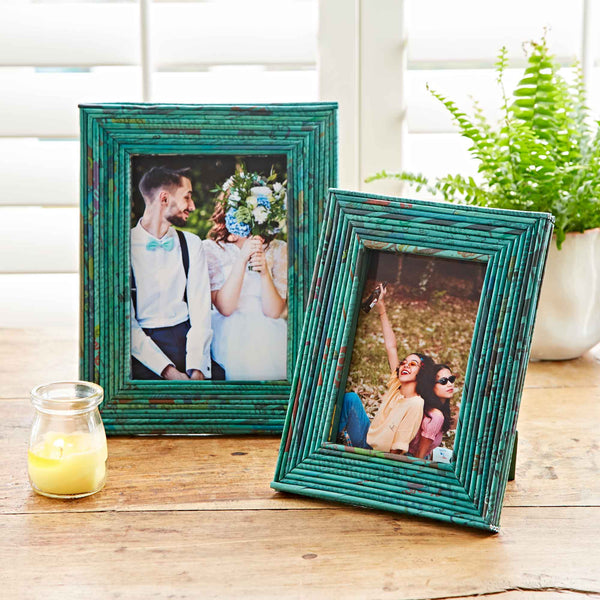 Recycled Newspaper Photo Frame - 5 x 7 inch Picture Frame: Blue/Green/Yellow/Red