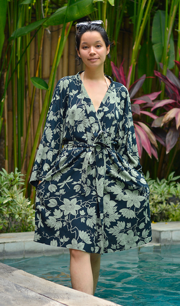 Short Kimono Robe Rayon | Passion Flower Lichen Indigo