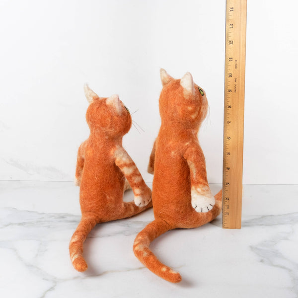 Toys - Sitting Cat - Orange Tabby