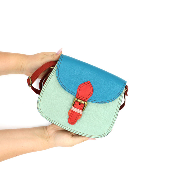 Ally Plain · Crossbody Bag