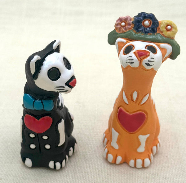 Ceramic Skelly  Cat Couple, Peru