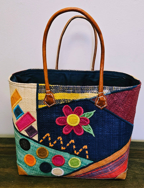 Madagascar Floral Tote Bag: S / Flower