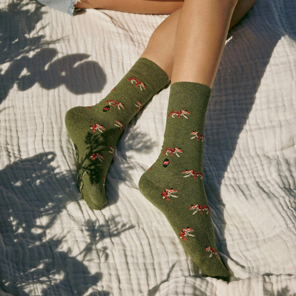 Socks that Protect Tigers (Green Tigers/Small)