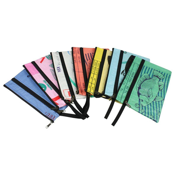 Double Zip Cases - Unisex Travel Pouch - Multipurpose Pouch: Small Green Frog