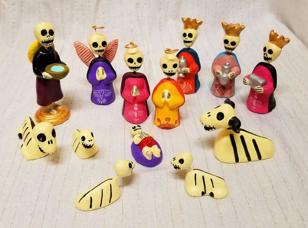 13-Piece Skull Nativity Scene Decor from Izucar, 3"