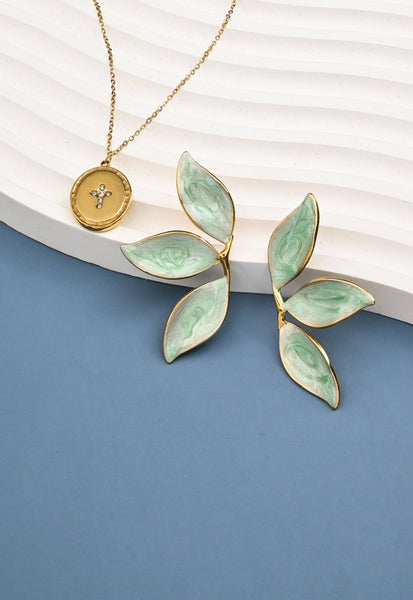 Canopy Leaf Earrings in Mint