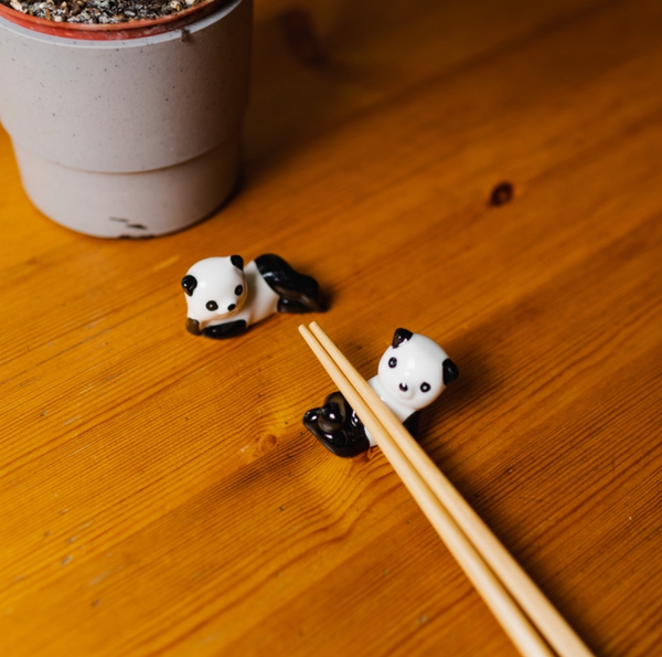 2x Ceramic Porcelain Panda Chopstick Rests