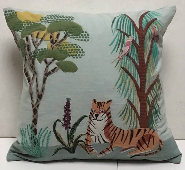 Pillow Applique/Embo 16" Wild Thing