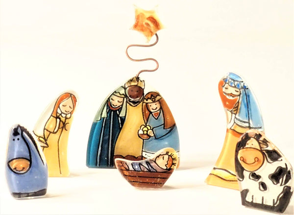 Tiny Fused Glass Nativity